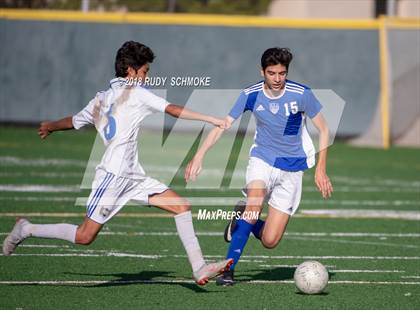 Thumbnail 1 in O'Farrell Charter vs. Central photogallery.