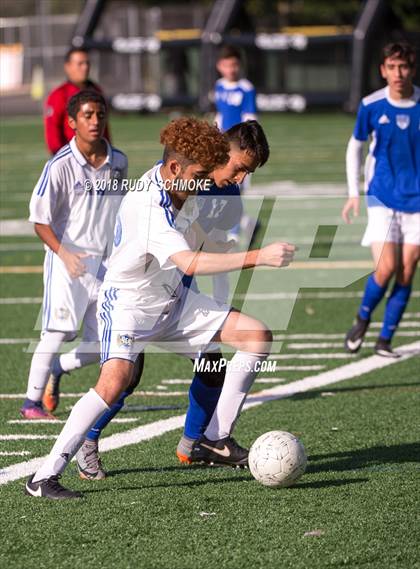 Thumbnail 1 in O'Farrell Charter vs. Central photogallery.