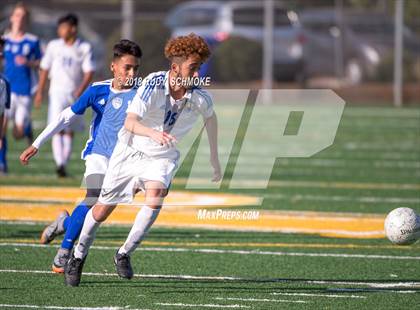 Thumbnail 3 in O'Farrell Charter vs. Central photogallery.