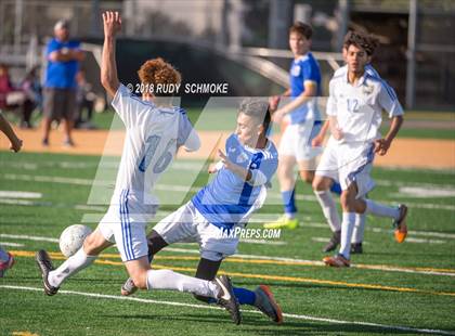 Thumbnail 3 in O'Farrell Charter vs. Central photogallery.