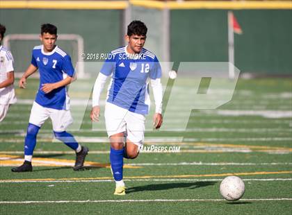 Thumbnail 3 in O'Farrell Charter vs. Central photogallery.