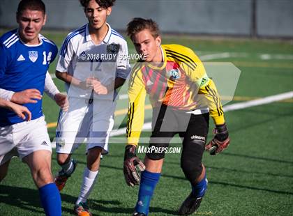 Thumbnail 3 in O'Farrell Charter vs. Central photogallery.