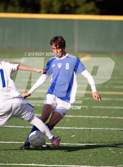 Thumbnail 2 in O'Farrell Charter vs. Central photogallery.