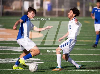 Thumbnail 2 in O'Farrell Charter vs. Central photogallery.