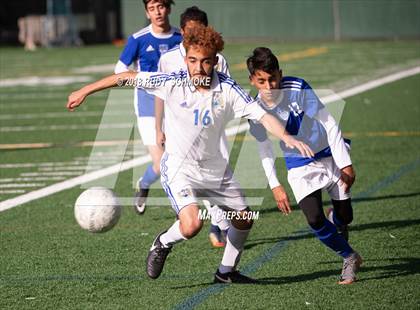 Thumbnail 2 in O'Farrell Charter vs. Central photogallery.