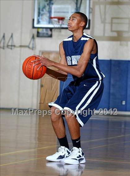 Thumbnail 3 in Rolling Hills Prep vs. Lennox Academy photogallery.