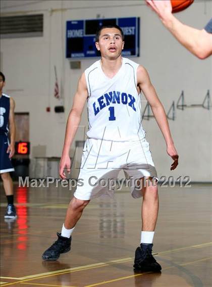 Thumbnail 2 in Rolling Hills Prep vs. Lennox Academy photogallery.