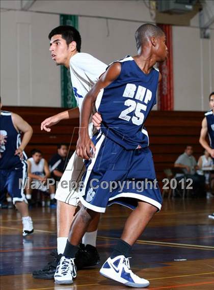 Thumbnail 3 in Rolling Hills Prep vs. Lennox Academy photogallery.