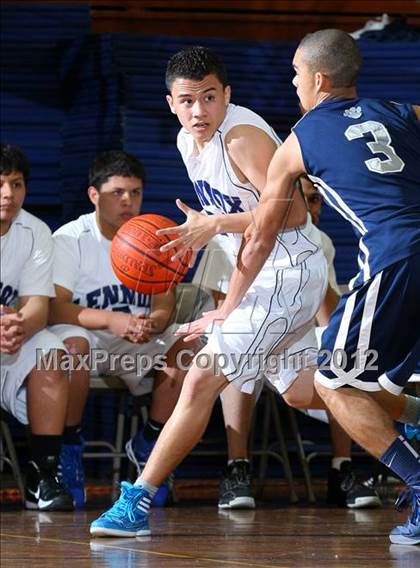 Thumbnail 3 in Rolling Hills Prep vs. Lennox Academy photogallery.