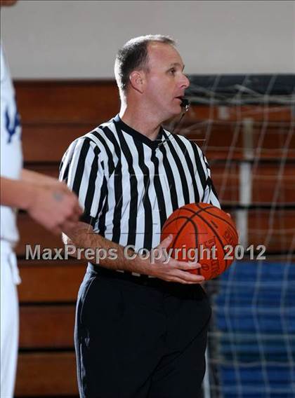 Thumbnail 3 in Rolling Hills Prep vs. Lennox Academy photogallery.
