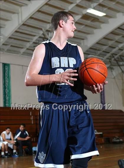 Thumbnail 2 in Rolling Hills Prep vs. Lennox Academy photogallery.