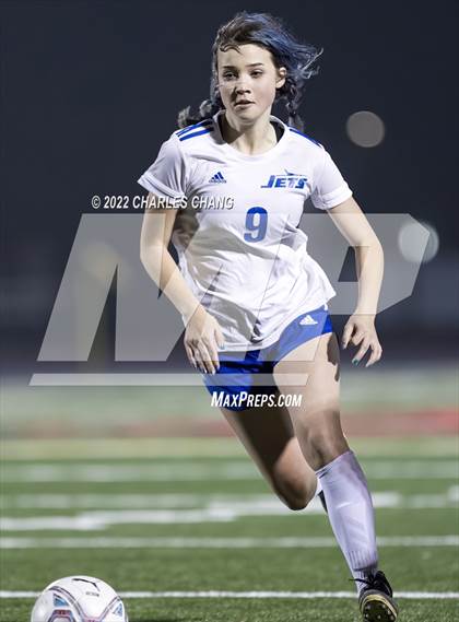 Thumbnail 1 in Encinal vs Rancho Cotate photogallery.