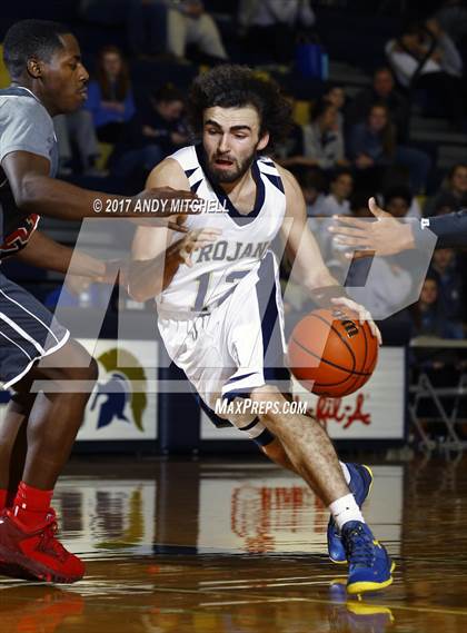 Thumbnail 3 in Ooltewah vs Soddy Daisy (District 5 3A) photogallery.
