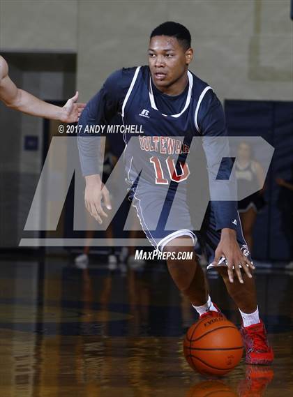 Thumbnail 3 in Ooltewah vs Soddy Daisy (District 5 3A) photogallery.