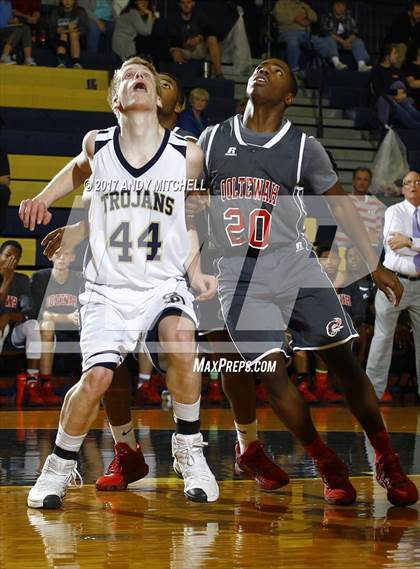 Thumbnail 2 in Ooltewah vs Soddy Daisy (District 5 3A) photogallery.