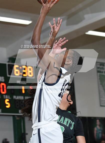 Thumbnail 2 in St. Mary's vs. Centennial (MLK Showcase) photogallery.