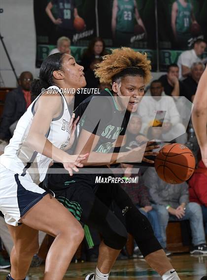 Thumbnail 2 in St. Mary's vs. Centennial (MLK Showcase) photogallery.