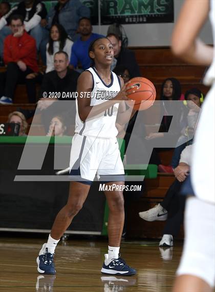 Thumbnail 3 in St. Mary's vs. Centennial (MLK Showcase) photogallery.