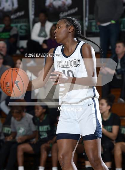 Thumbnail 3 in St. Mary's vs. Centennial (MLK Showcase) photogallery.