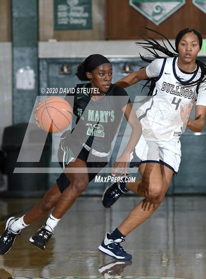 Thumbnail 3 in St. Mary's vs. Centennial (MLK Showcase) photogallery.
