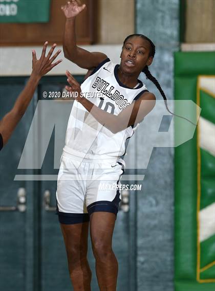 Thumbnail 1 in St. Mary's vs. Centennial (MLK Showcase) photogallery.