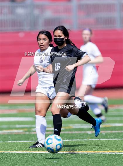 Thumbnail 3 in Omaha Central vs. Concordia photogallery.