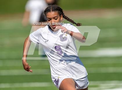 Thumbnail 3 in Omaha Central vs. Concordia photogallery.