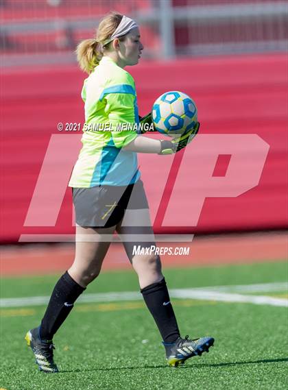 Thumbnail 3 in Omaha Central vs. Concordia photogallery.