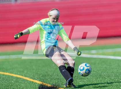 Thumbnail 3 in Omaha Central vs. Concordia photogallery.