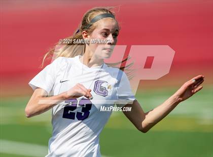 Thumbnail 2 in Omaha Central vs. Concordia photogallery.