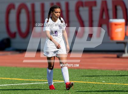 Thumbnail 1 in Omaha Central vs. Concordia photogallery.