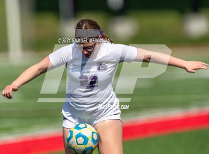 Thumbnail 3 in Omaha Central vs. Concordia photogallery.