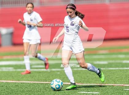 Thumbnail 3 in Omaha Central vs. Concordia photogallery.