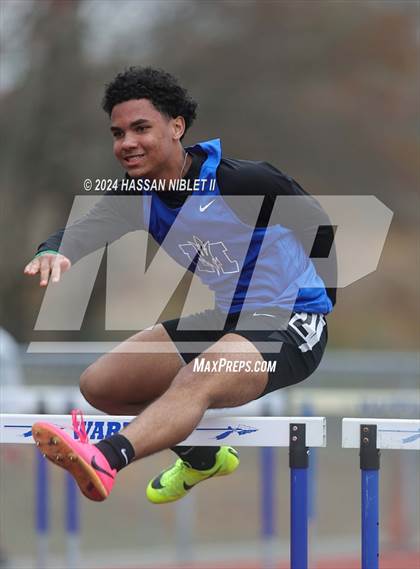 Thumbnail 3 in Mohawk-Warrior Invitational photogallery.