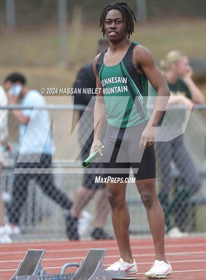 Thumbnail 3 in Mohawk-Warrior Invitational photogallery.