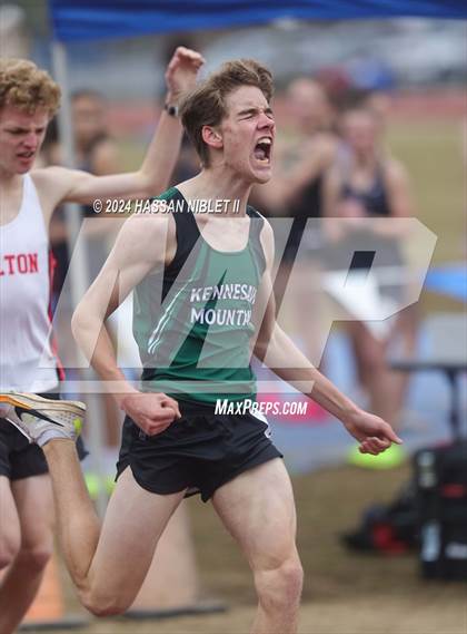 Thumbnail 3 in Mohawk-Warrior Invitational photogallery.