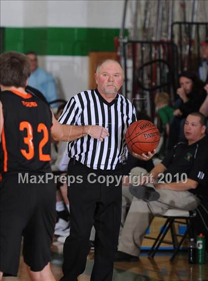 Thumbnail 1 in Webster vs. Siren photogallery.