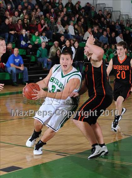 Thumbnail 2 in Webster vs. Siren photogallery.