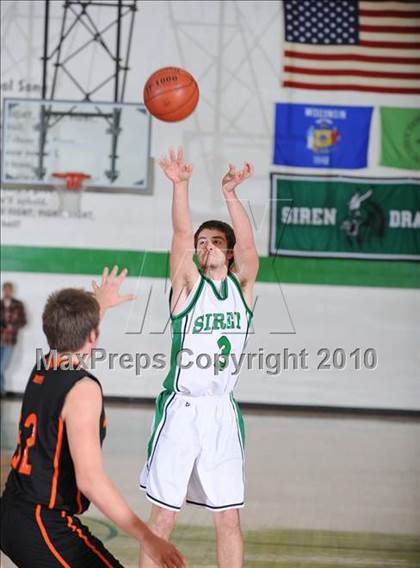 Thumbnail 2 in Webster vs. Siren photogallery.