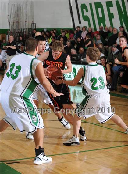 Thumbnail 3 in Webster vs. Siren photogallery.