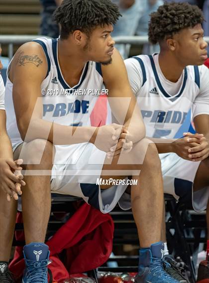 Thumbnail 1 in Bishop McGuinness vs. Henderson Collegiate (NCHSAA 1A Final) photogallery.