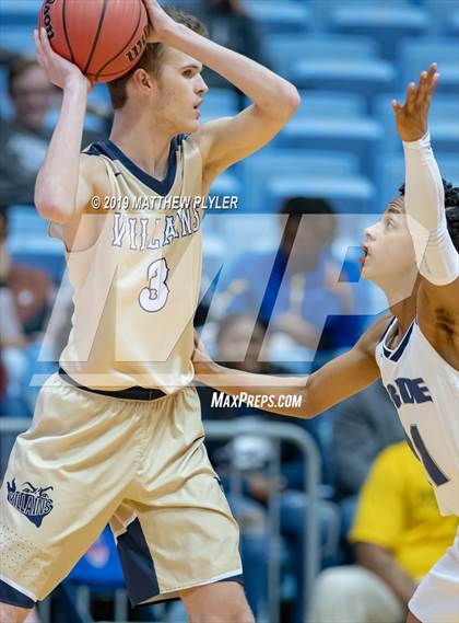 Thumbnail 2 in Bishop McGuinness vs. Henderson Collegiate (NCHSAA 1A Final) photogallery.