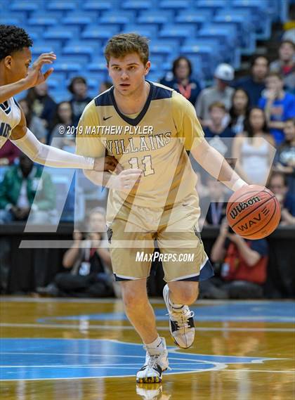 Thumbnail 2 in Bishop McGuinness vs. Henderson Collegiate (NCHSAA 1A Final) photogallery.