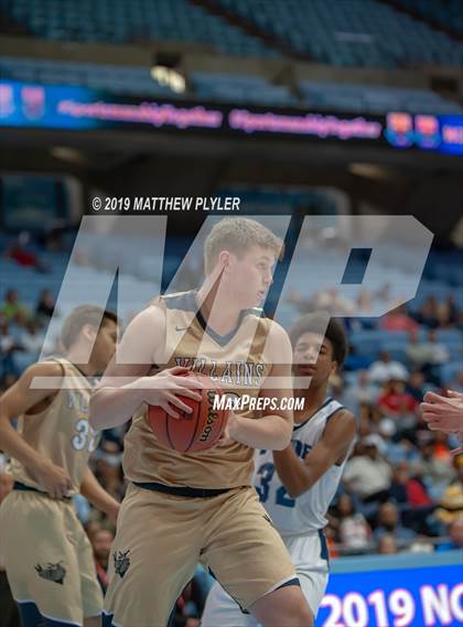 Thumbnail 2 in Bishop McGuinness vs. Henderson Collegiate (NCHSAA 1A Final) photogallery.