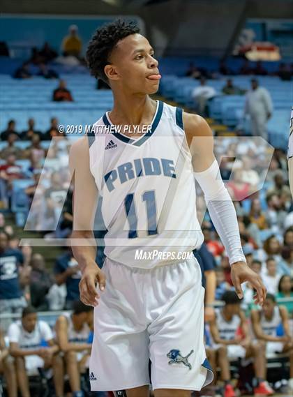 Thumbnail 1 in Bishop McGuinness vs. Henderson Collegiate (NCHSAA 1A Final) photogallery.
