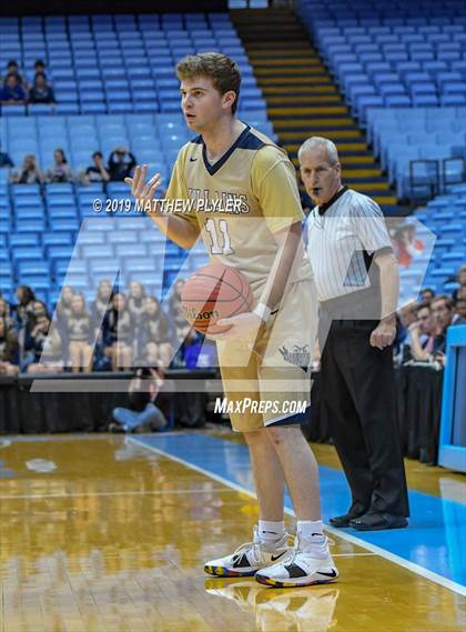Thumbnail 3 in Bishop McGuinness vs. Henderson Collegiate (NCHSAA 1A Final) photogallery.