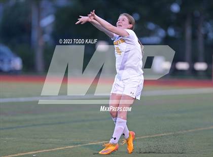 Thumbnail 2 in Ellington @ East Lyme photogallery.