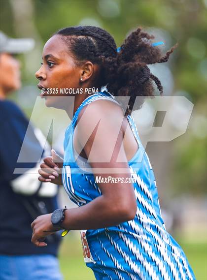 Thumbnail 3 in University of New Mexico Lobo Invitational photogallery.