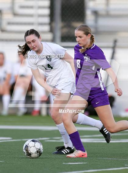 Thumbnail 1 in Cedar Park @ Boerne (UIL 5A Girls Soccer Bi-District Playoff) photogallery.