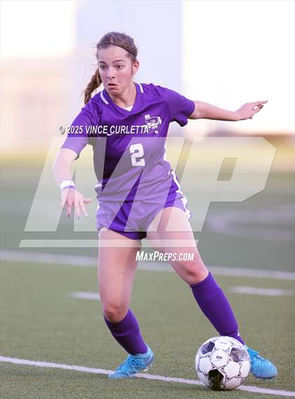 Thumbnail 1 in Cedar Park @ Boerne (UIL 5A Girls Soccer Bi-District Playoff) photogallery.